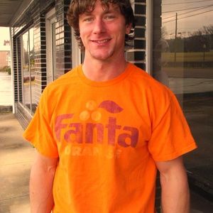 FANTA ORANGE Size XL Coca-Cola T-Shirt